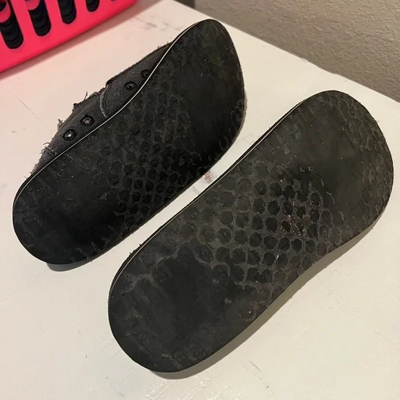 Sanuks size 12 | Worn | Great Shape - Picture 3 of 4